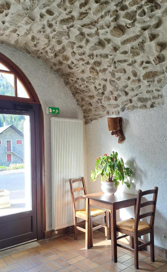 Auberge Du Glandon Saint-Colomban-des-Villards Luaran gambar